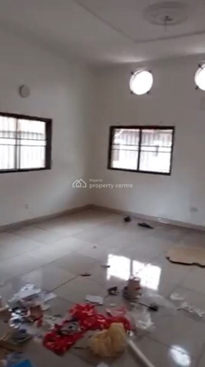 Spacious 3 Bedroom Bungalow Flat, Medina Estate, Medina, Gbagada, Lagos, Flat / Apartment for Rent