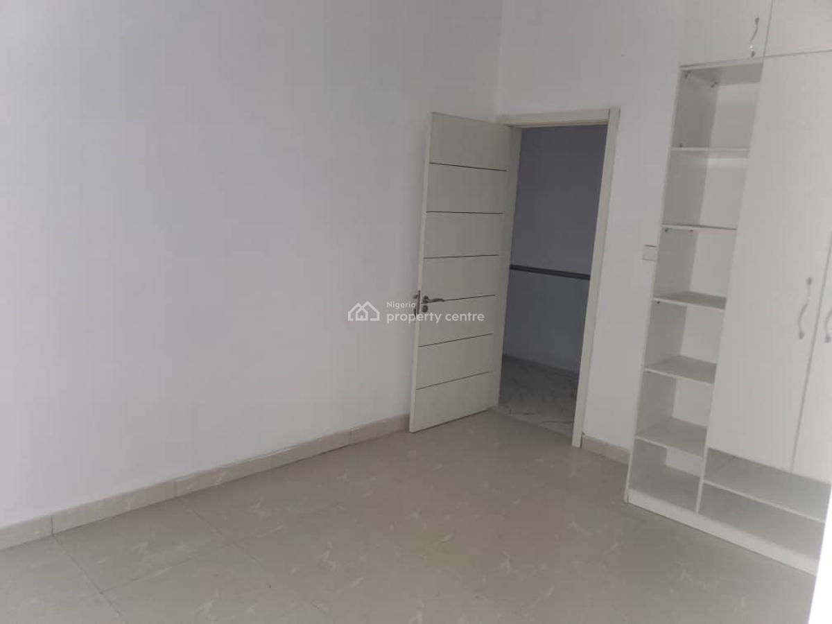 a Self Compound 4 Bedrooms Semi Detached Duplex with Bq, Orchid Road Lekki /gated Estate with Access Code, Lekki Phase 2, Lekki, Lagos, Semi-detached Duplex for Rent