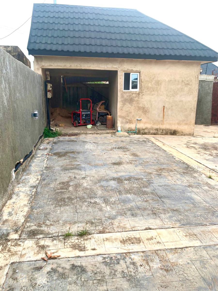 Luxury 5 Bedroom Detached Bungalow, Off Isheri Oshun Road, Okota, Isolo, Lagos, Detached Bungalow for Sale