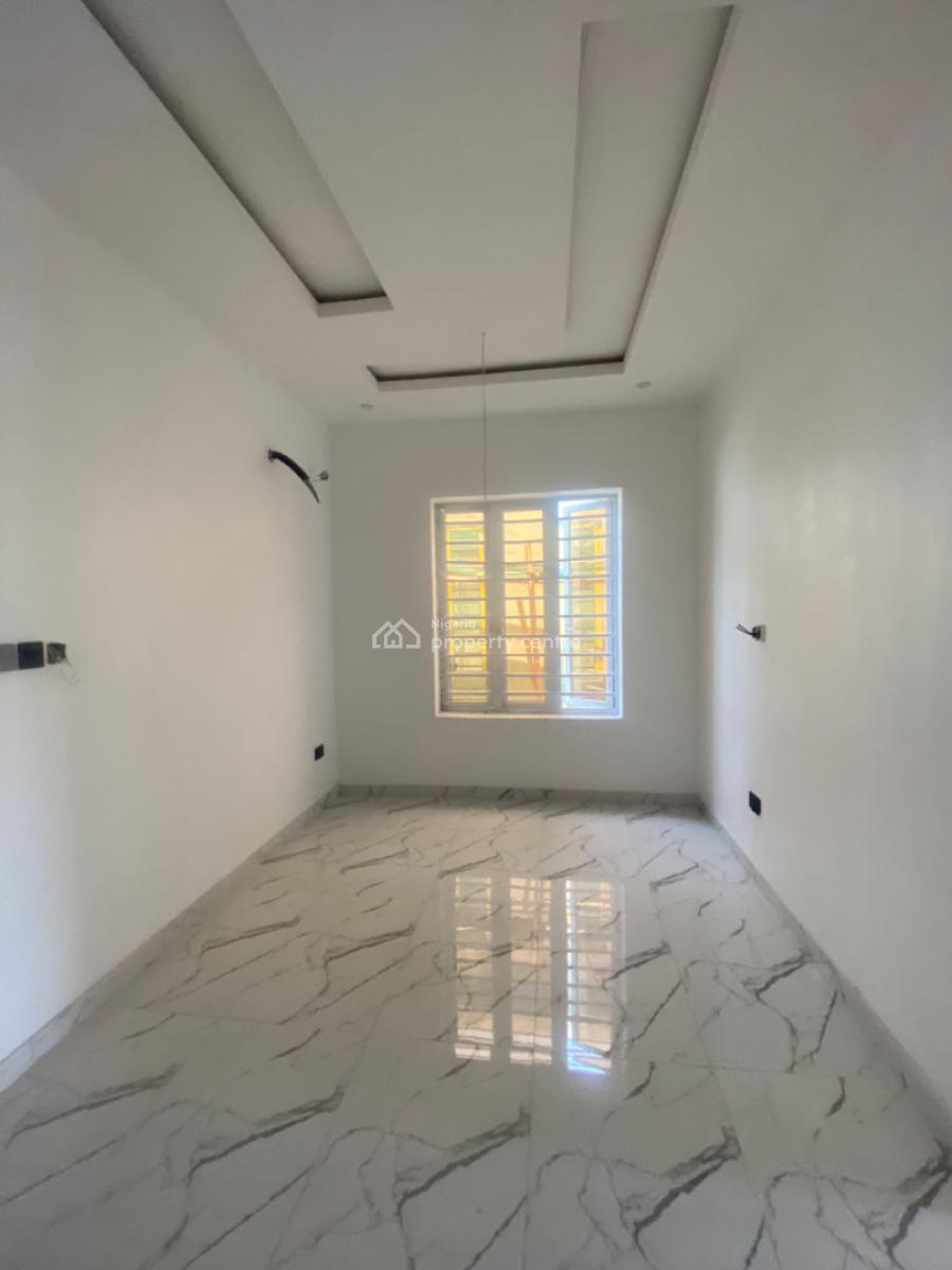 Well Spacious and Luxurious 4-bedroom Semi-detached Duplex with Bq, Ikota, Lekki, Lagos, Semi-detached Bungalow for Sale