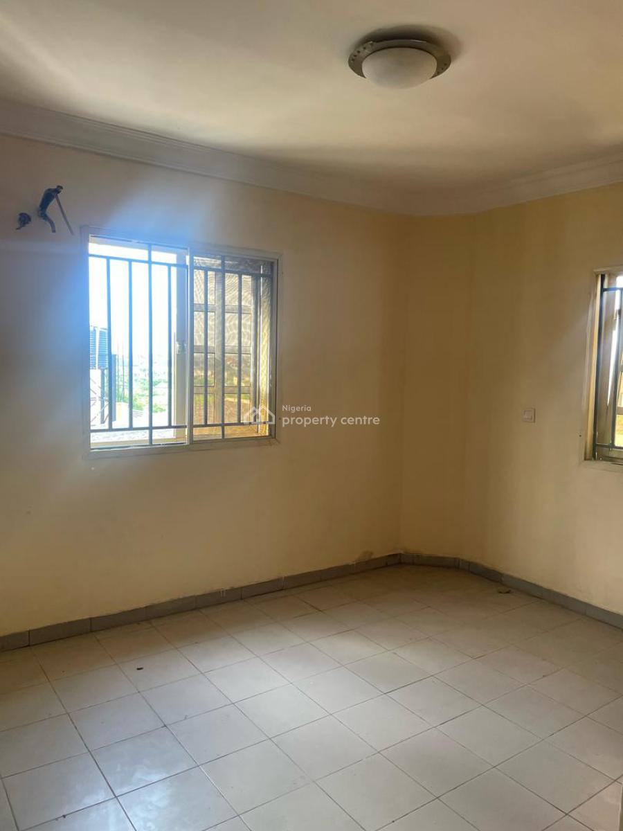 Newly Renovated 4 Bedroom Semi Detached Duplex + a Room Bq, Unilag Estate, Gra Phase 1, Magodo, Lagos, Semi-detached Duplex for Rent