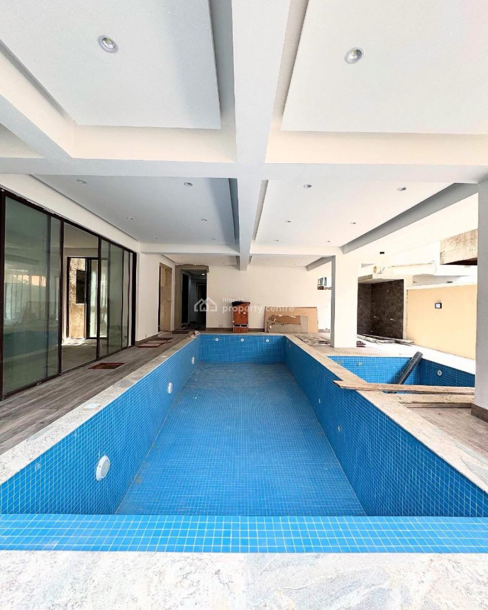Contemporary Luxury 3 Bedroom Apartment with Elevator, Gym, Swimming Pool, Lekki Phase 1, Lekki, Lagos, Block of Flats for Sale