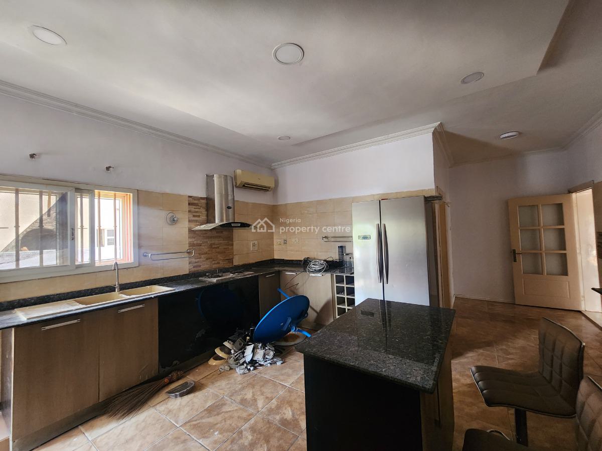 Humongous 5 Bedroom Detached with Double Volume Living Area, Bq, Pool, Crown Estate By Lekki Expressway, Shoprite, Sangotedo, Ajah, Lagos, Detached Duplex for Sale