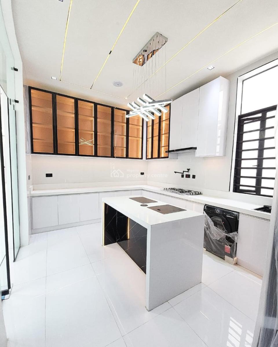 Classic 5 Bedroom Detached  Duplex with Lovely Features, Chevron, Lekki, Lagos, Detached Duplex for Sale