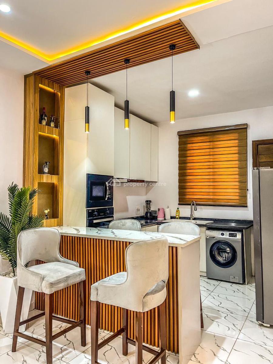 2 Bedroom Apartment, Ologolo, Lekki, Lagos, Flat / Apartment for Rent