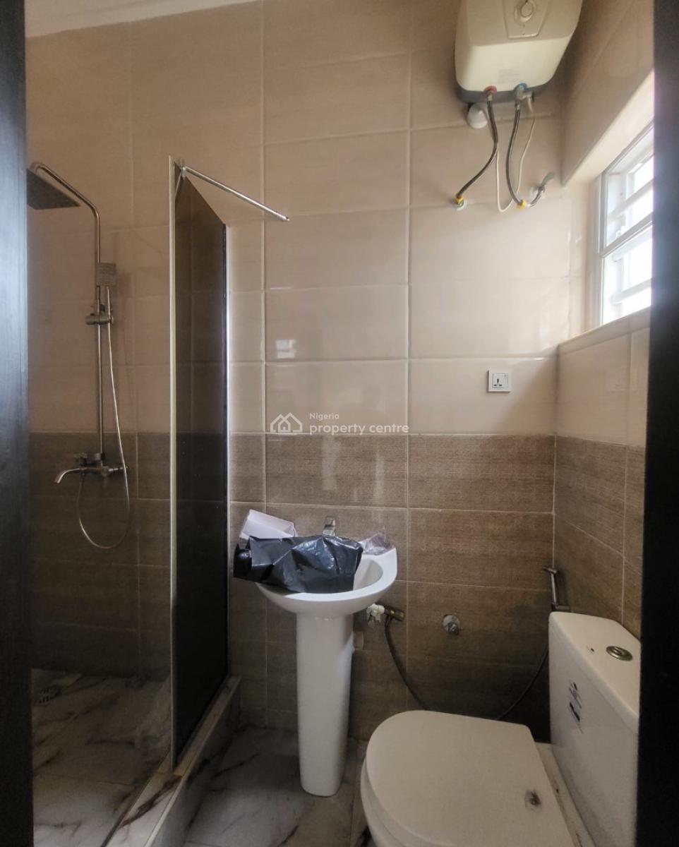 Spacious Room Upstairs in a Shared Apartment, Van Daniel Estate, Orchid Road,, Lekki, Lagos, Self Contain (single Rooms) for Rent