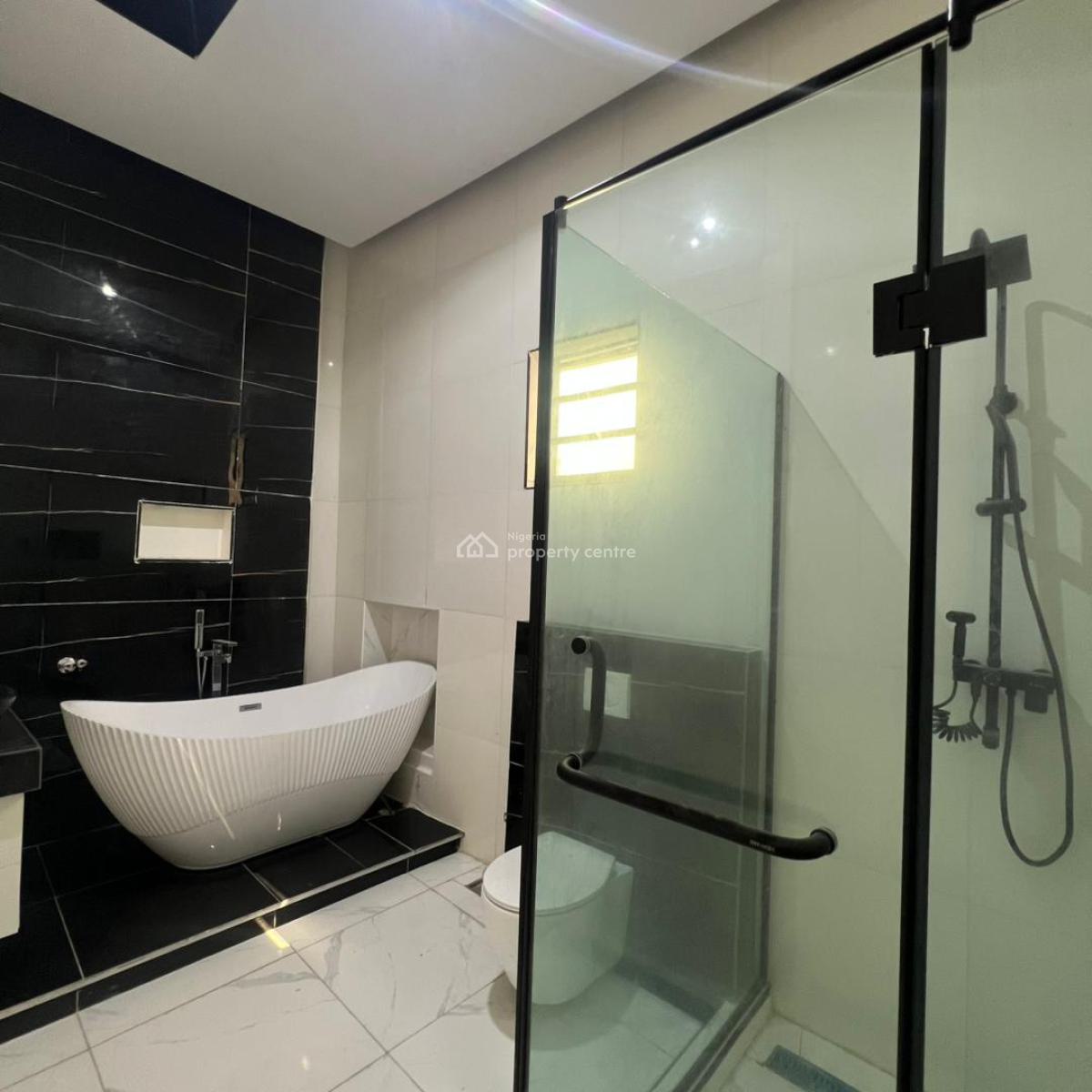 5 Bedroom Fully Detached Duplex with Bq and Swimming Pool, Chevron, Lekki, Lagos, Detached Duplex for Sale