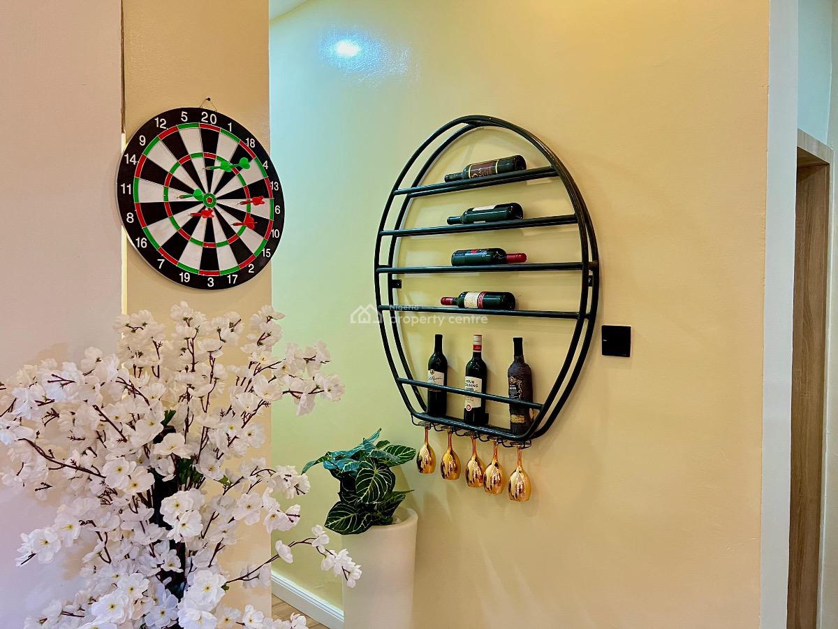 Our Luxury 1-bedroom Comes Complete with a Pool, Gym, Lekki Phase 1, Lekki, Lagos, Flat / Apartment Short Let