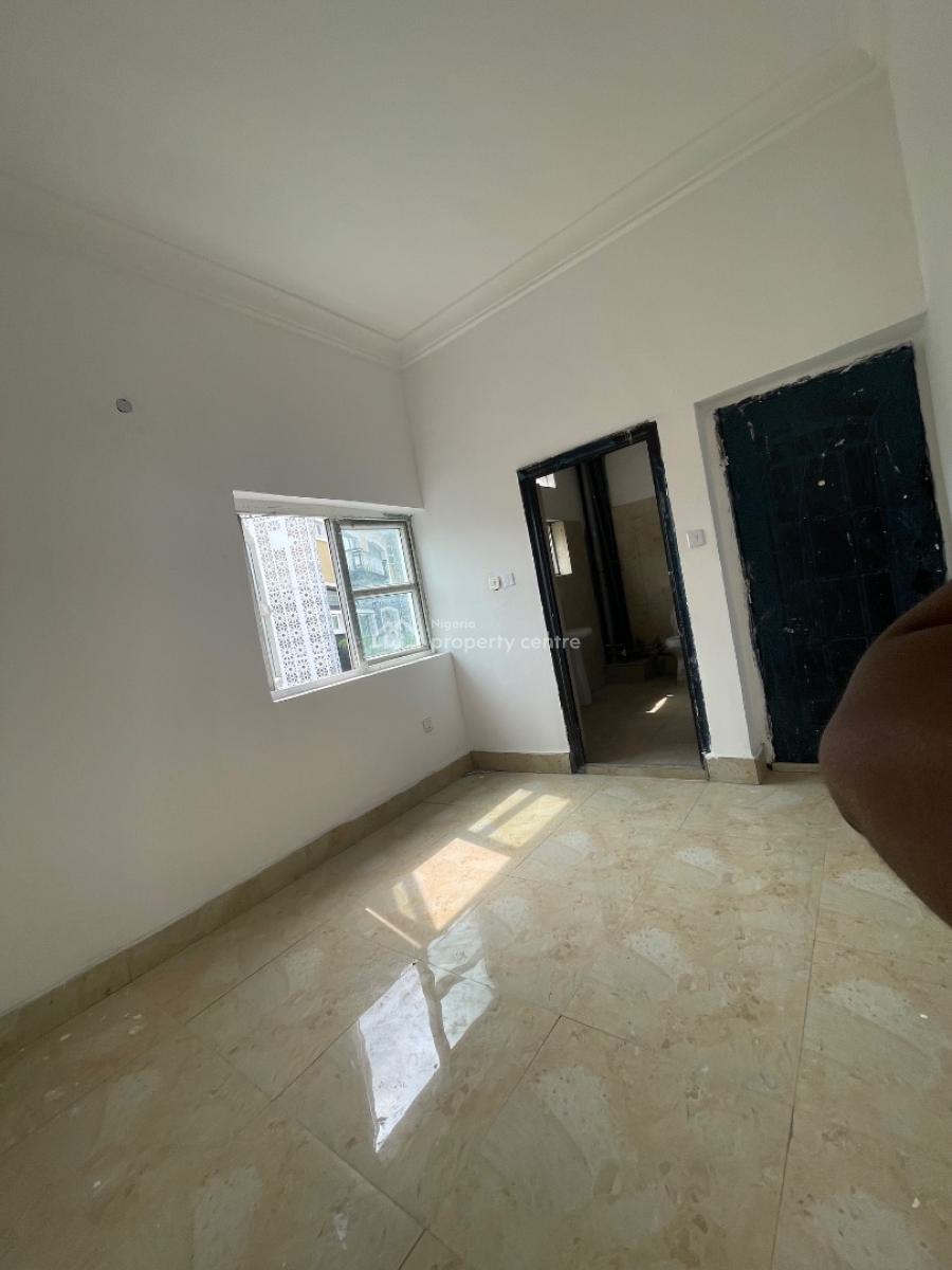 Self-contain, Eleganza Gardens Estate, Lekki, Lagos, Self Contain (single Rooms) for Rent