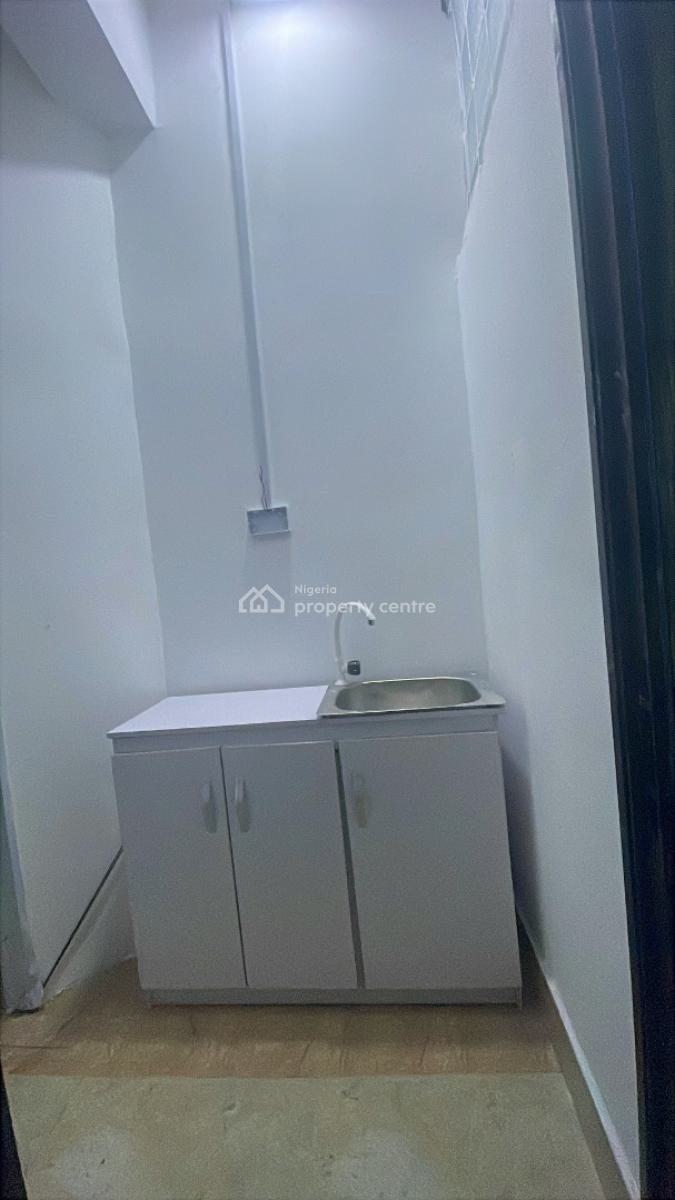 Self-contain, Eleganza Gardens Estate, Lekki, Lagos, Self Contain (single Rooms) for Rent