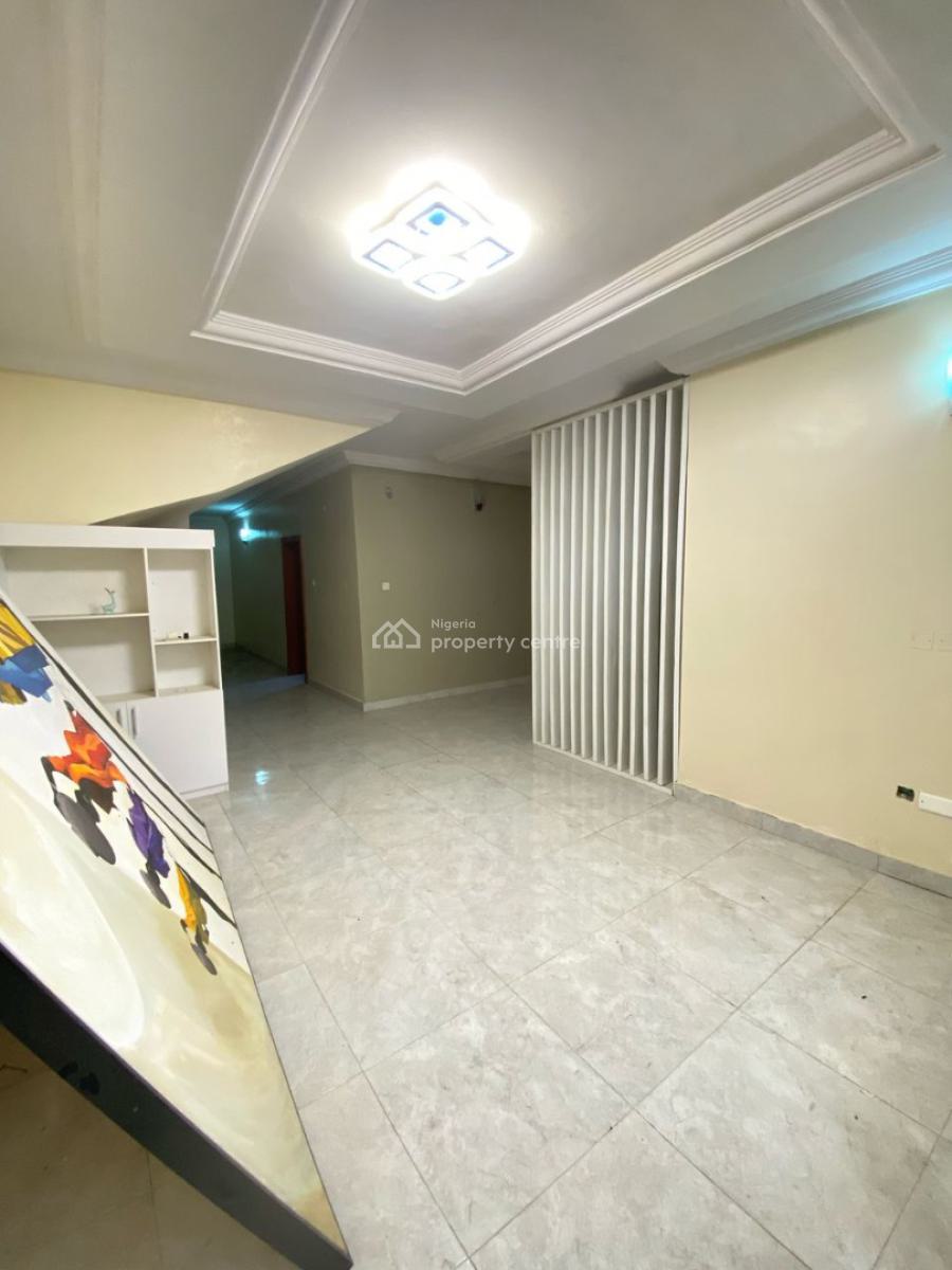 Lovely 3 Bedroom Terrace Duplex with Bq, Lekki Phase 1, Lekki, Lagos, Terraced Duplex for Rent