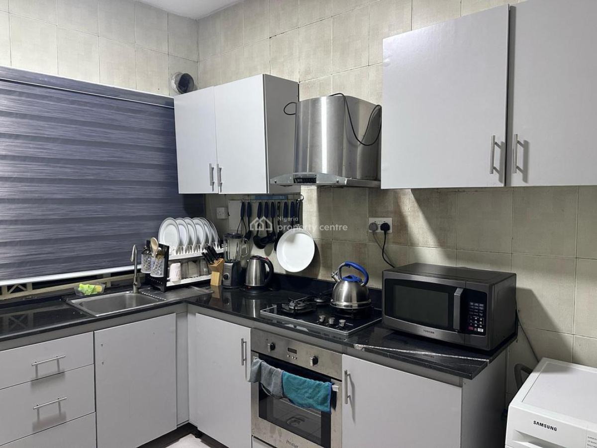 Luxury Fully Finished 3-bedroom Apartment, Prime Waters Estate, Lekki Phase 1, Lekki, Lagos, Flat / Apartment for Rent