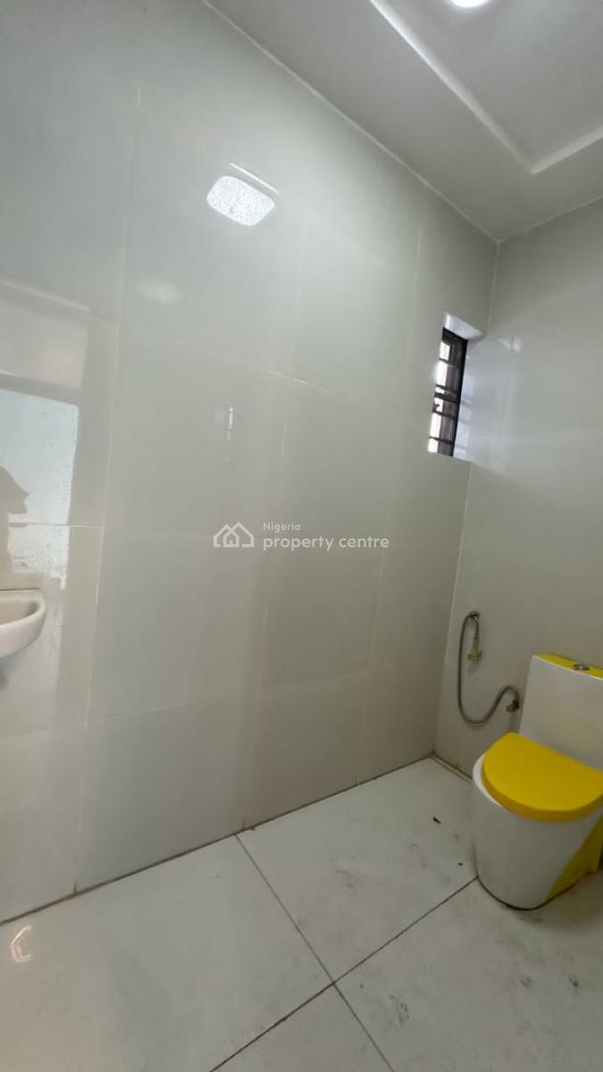 Parlour Space Studio with Ante Room+ Swimming Pool, Canal West, Osapa, Lekki, Lagos, Self Contain (single Rooms) for Rent