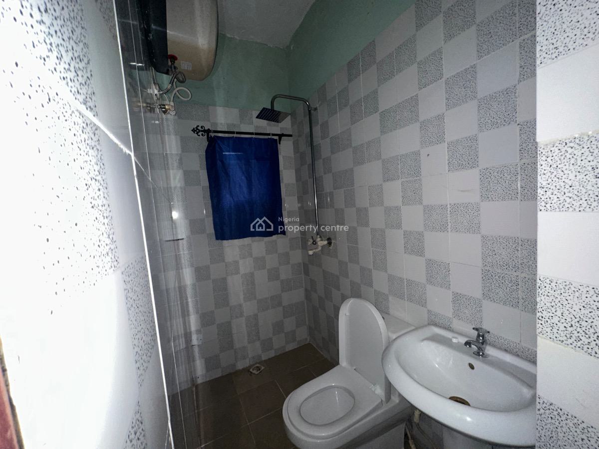 2 Bedroom Flat, Off International Airport Road Ajao Estate, Isolo, Lagos, Flat / Apartment for Rent