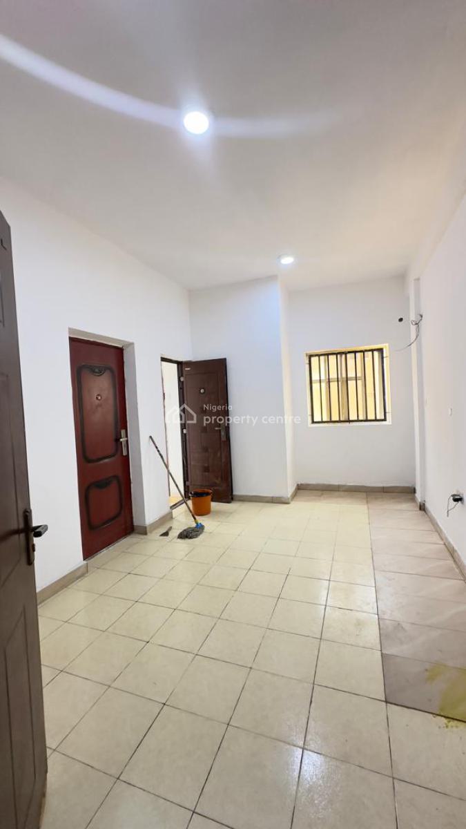 10 Units of Apartment - Miniflats, Studios, Penthouse and Flats, Osapa, Lekki, Lagos, Flat / Apartment for Rent