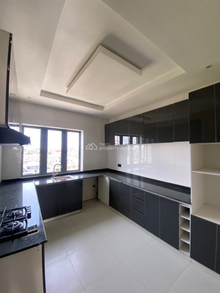 Newly Built 3 Bedroom Maisonette with Bq, Lekki Phase 1, Lekki, Lagos, House for Sale