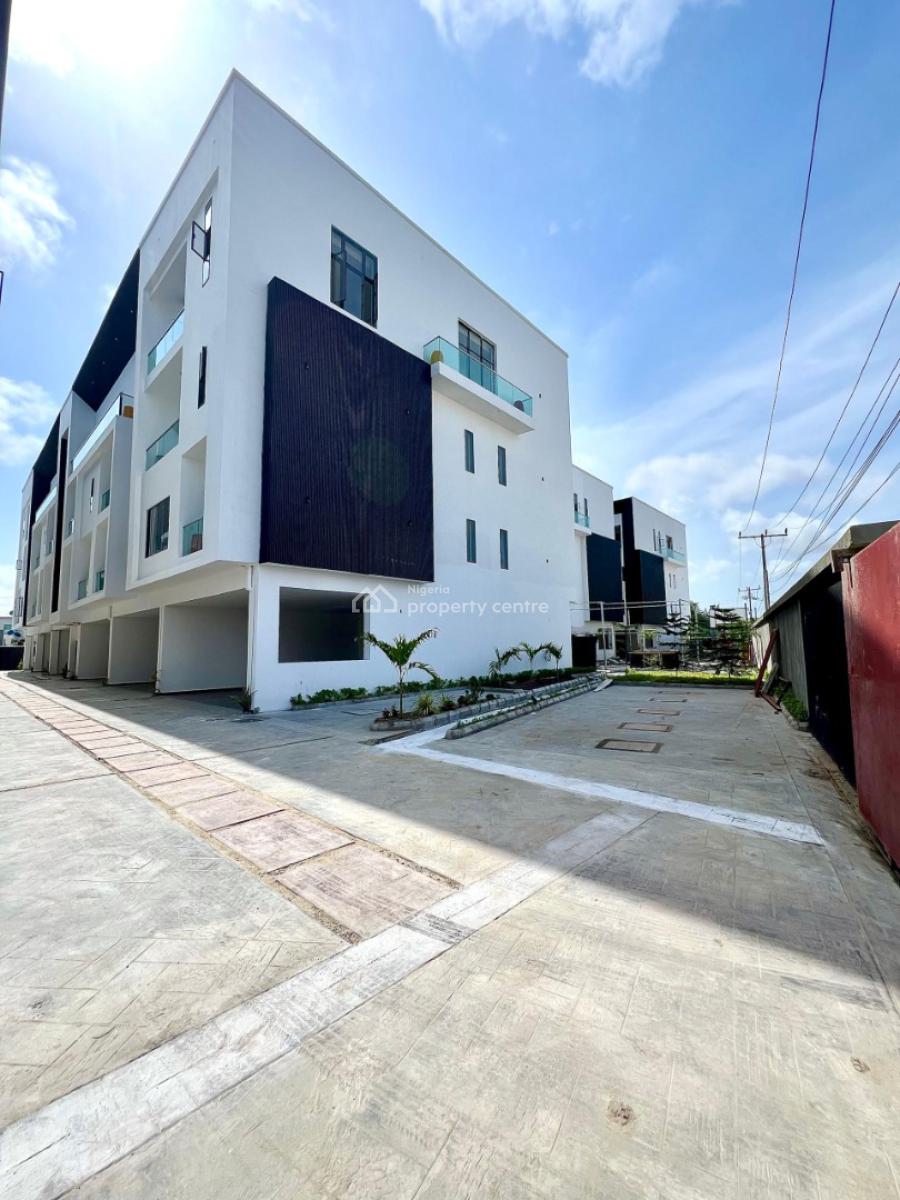 4 Bedroom Terrace Duplex with Excellent Features, Lekki, Lagos, House for Sale