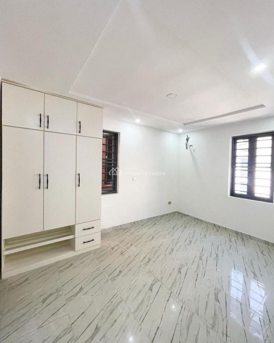 Built Across Two Generous Floors, This Home Offers a Dynamic Layout, Built Across Two Generous Floors, This Home Offers a Dynamic Layout, Ikate Elegushi, Lekki, Lagos, Terraced Duplex for Sale
