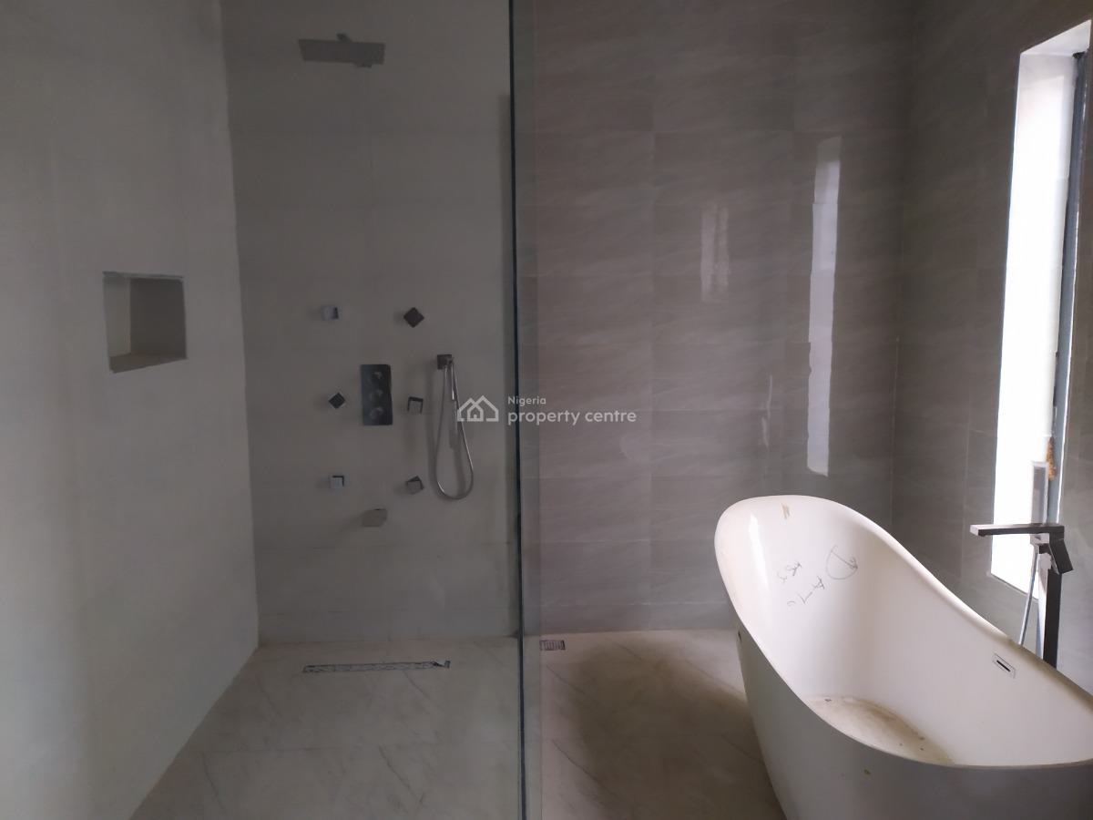 Well-built 5 Bedroom Detached House, Asokoro District, Abuja, Detached Duplex for Sale