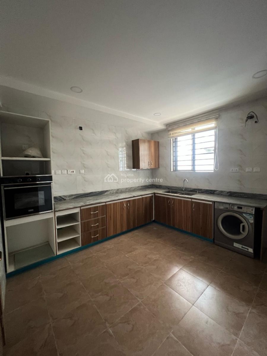 Budget Friendly 4bedroom Terrace Duplex - Move in Ready, Perfect for Shortlet and Airbnbs, with Spacious Rooms, 2 Parking Space, Ikate, Lekki, Lagos, Terraced Duplex for Sale