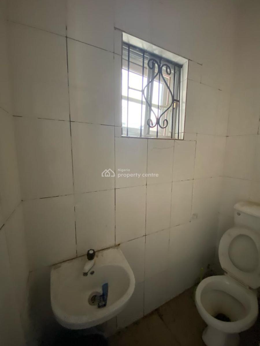 Very Sweet and Lovable Spacious Clean Chocolate 2bedroom Downstairs, Peace Land Road Ogombo, Ogombo, Ajah, Lagos, Flat / Apartment for Rent
