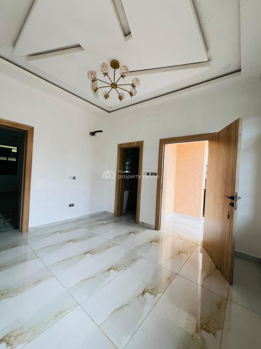 Spacious 5 Bedroom Fully Detached Duplex, Omole Phase 1, Ikeja, Lagos, Detached Duplex for Sale