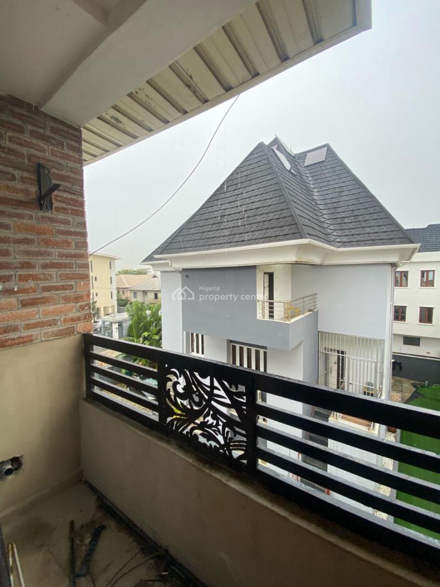 Nice 2 Bedroom Apartment, New Road, Lekki, Lagos, Flat / Apartment for Rent