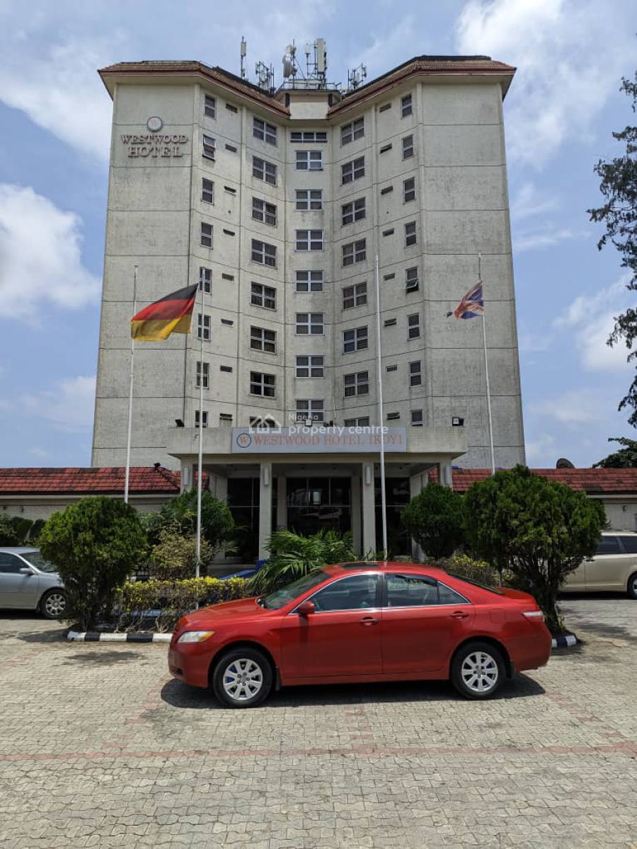 Functional 52 Rooms Hotel Available, Along Awolowo Road, Ikoyi, Lagos, Hotel / Guest House for Sale