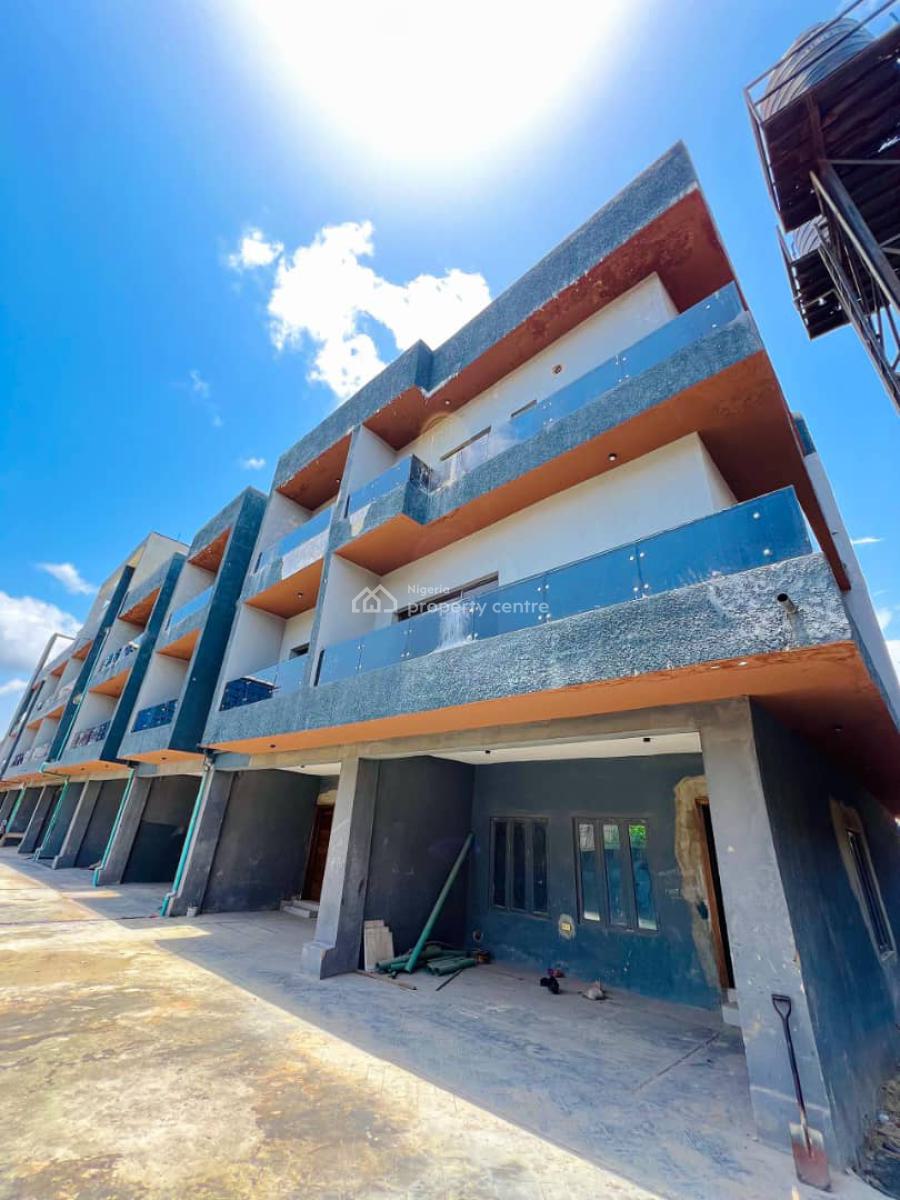 Classic 4 Bedroom Duplex with Bq, Lekki Phase 1, Lekki, Lagos, Terraced Duplex for Sale