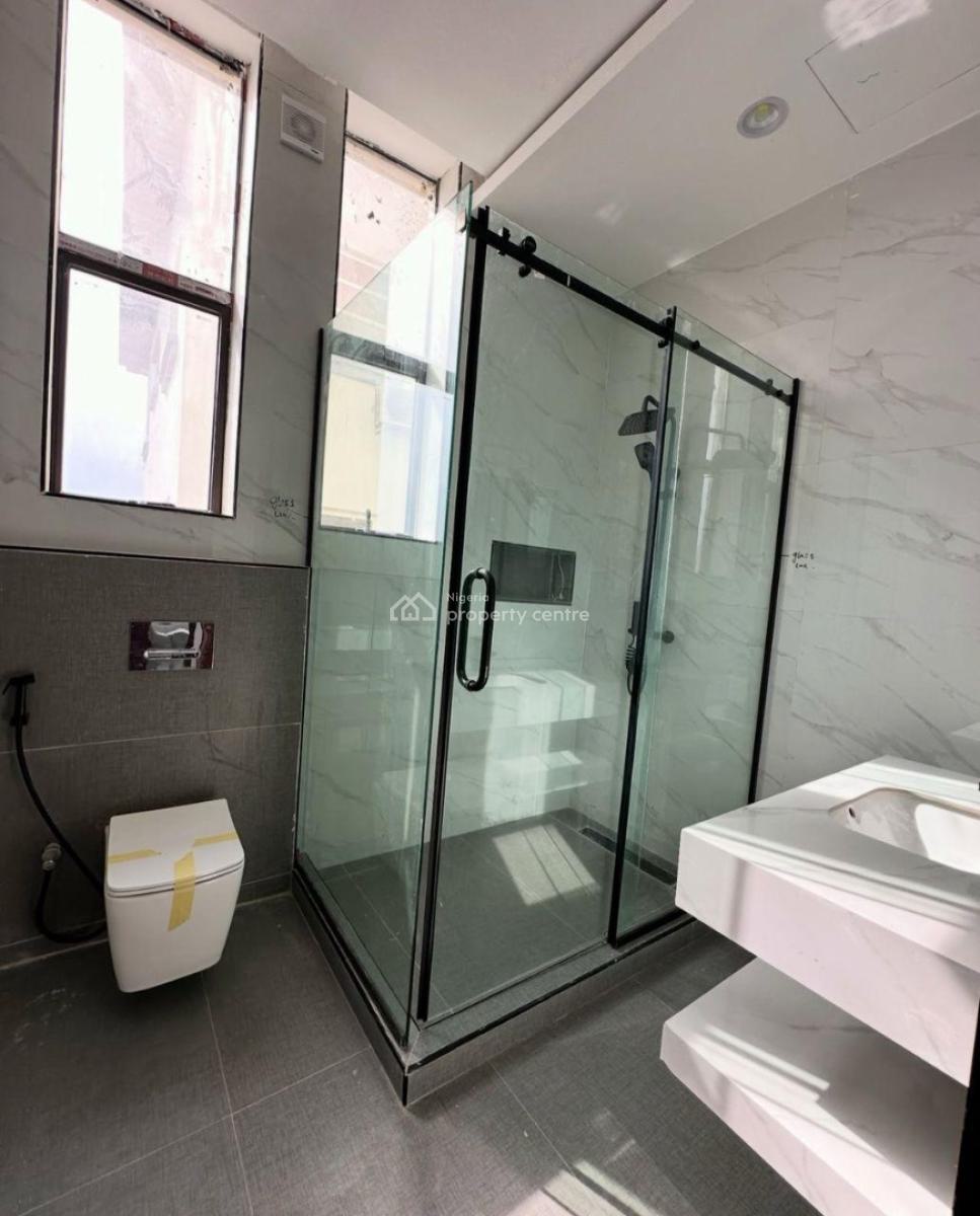 3 Bedroom Apartment and Bq, Lekki Phase 1, Lekki, Lagos, Flat / Apartment for Rent