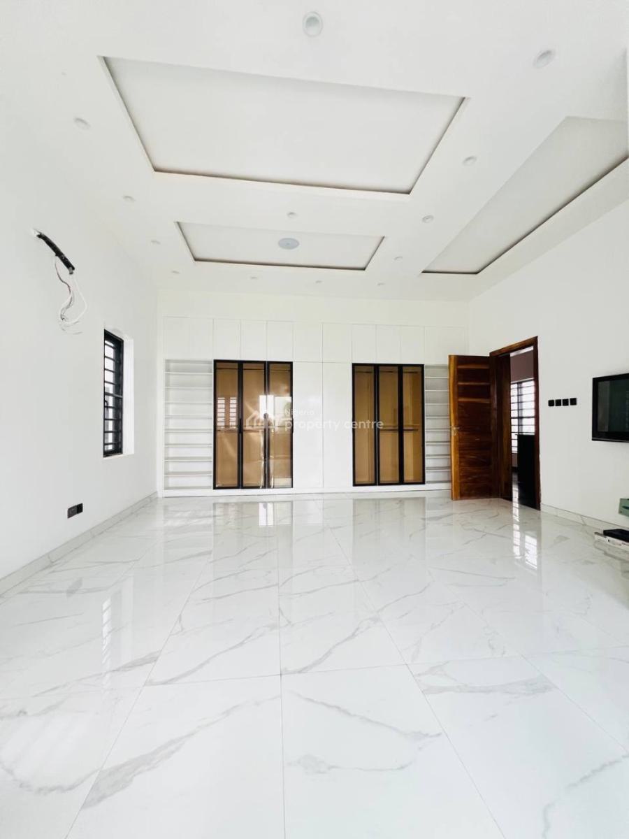 5 Bedroom Fully Detached Duplex + Bq & Pool, Ikota, Lekki, Lagos, Detached Duplex for Sale