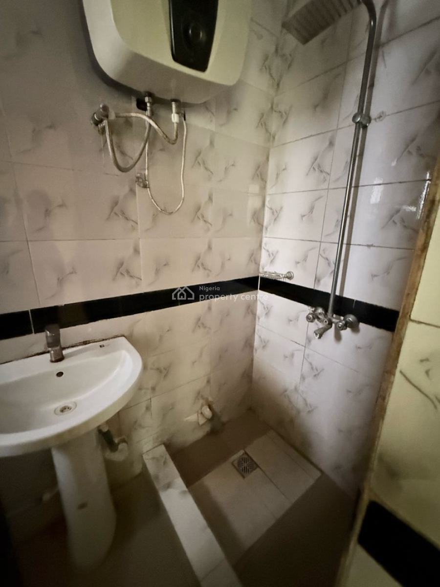 a Standard, Fully Service 2 Bedroom Flat, Horizon Estate, Kusenla, Lekki, Lagos, Flat / Apartment for Rent