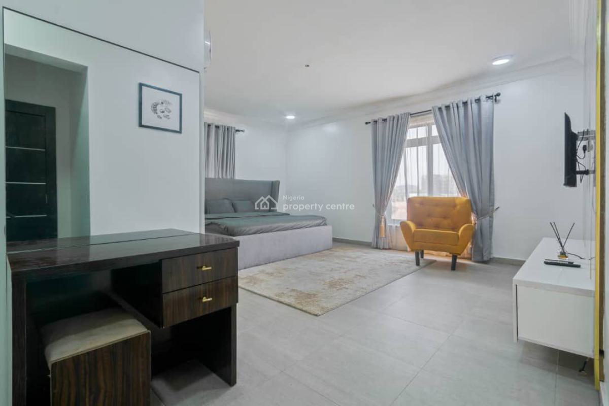 a Standard, Service 3 Bedroom Flat, Oniru, Victoria Island (vi), Lagos, Flat / Apartment for Rent