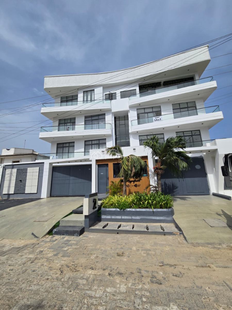 Luxury 4 Bedroom Massionette with Swimming Pool, Gym,bq, Lekki Phase 1, Lekki, Lagos, Block of Flats for Sale