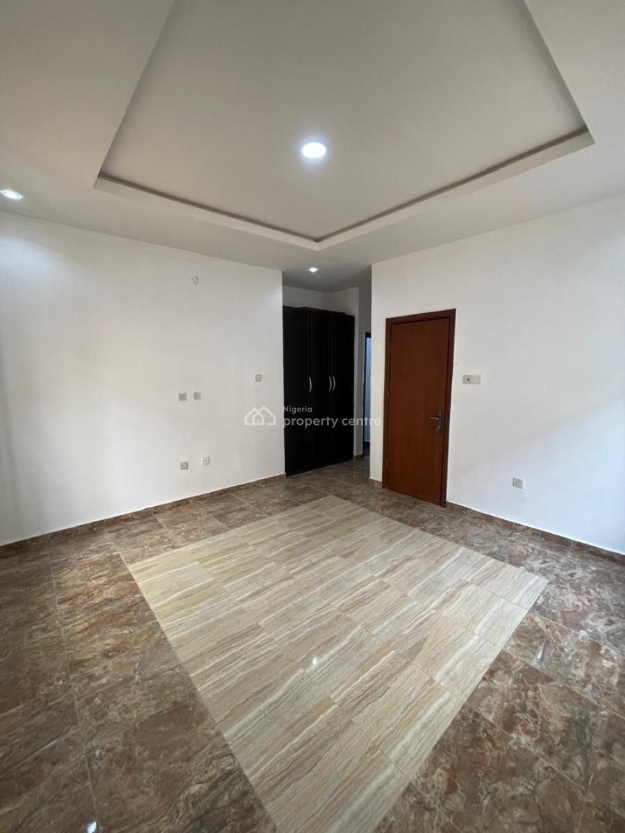 Self Serviced 4-bedroom Semi Detached House with Bq, Right Hand Side, Lekki Phase 1, Lekki, Lagos, Semi-detached Duplex for Rent