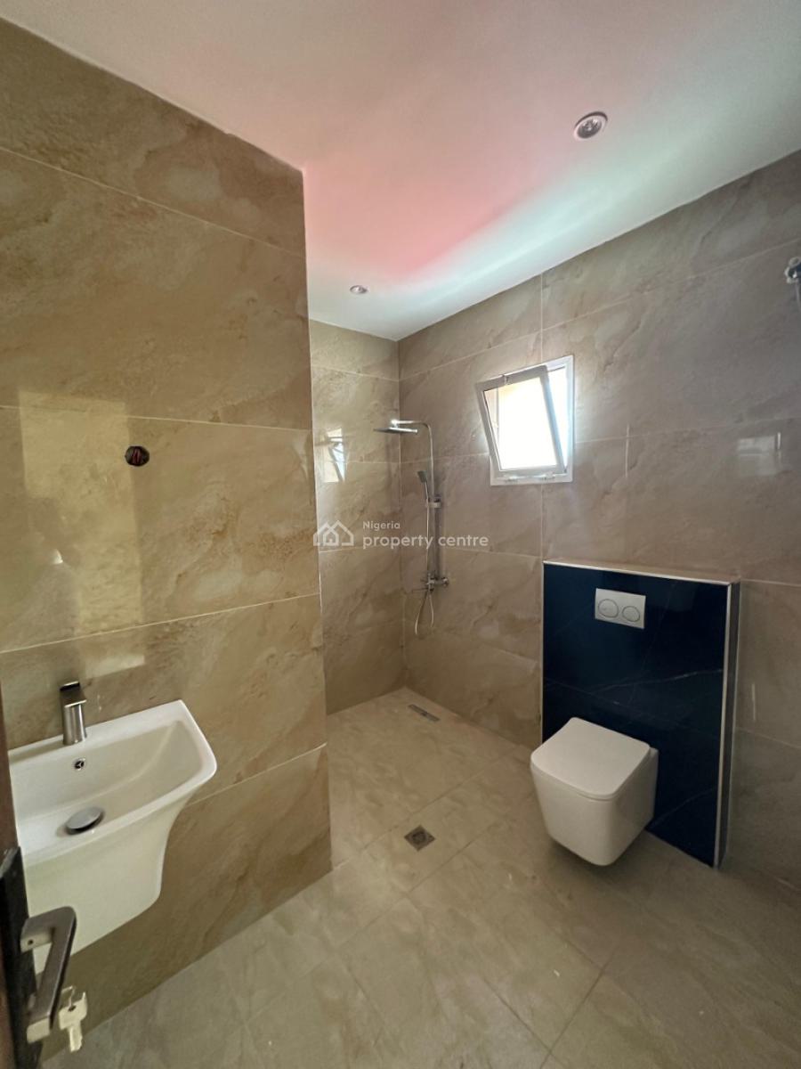 Luxurious Serviced 3 Bedroom Flat with a Room Bq, Victoria Island (vi), Lagos, Flat / Apartment for Sale