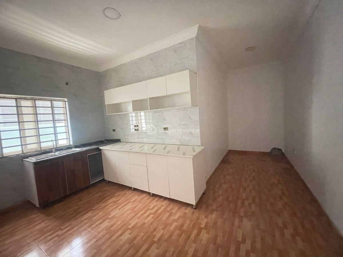 Fully Serviced 2 Bedroom Apartment, Lekki Phase 1, Lekki, Lagos, Flat / Apartment for Rent