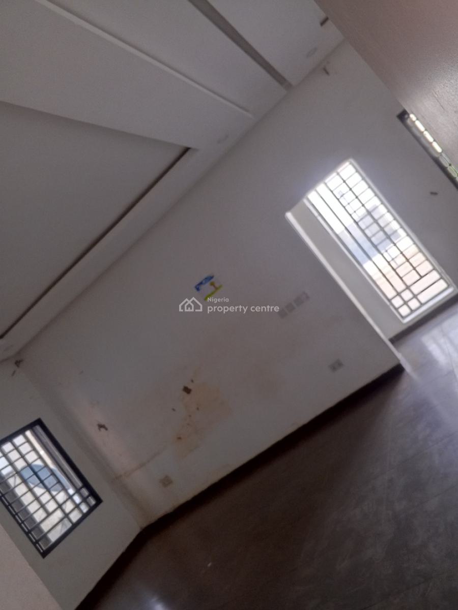 Spacious 3 Bedrooms Flats, News Engineering, Dawaki, Gwarinpa, Abuja, Flat / Apartment for Rent