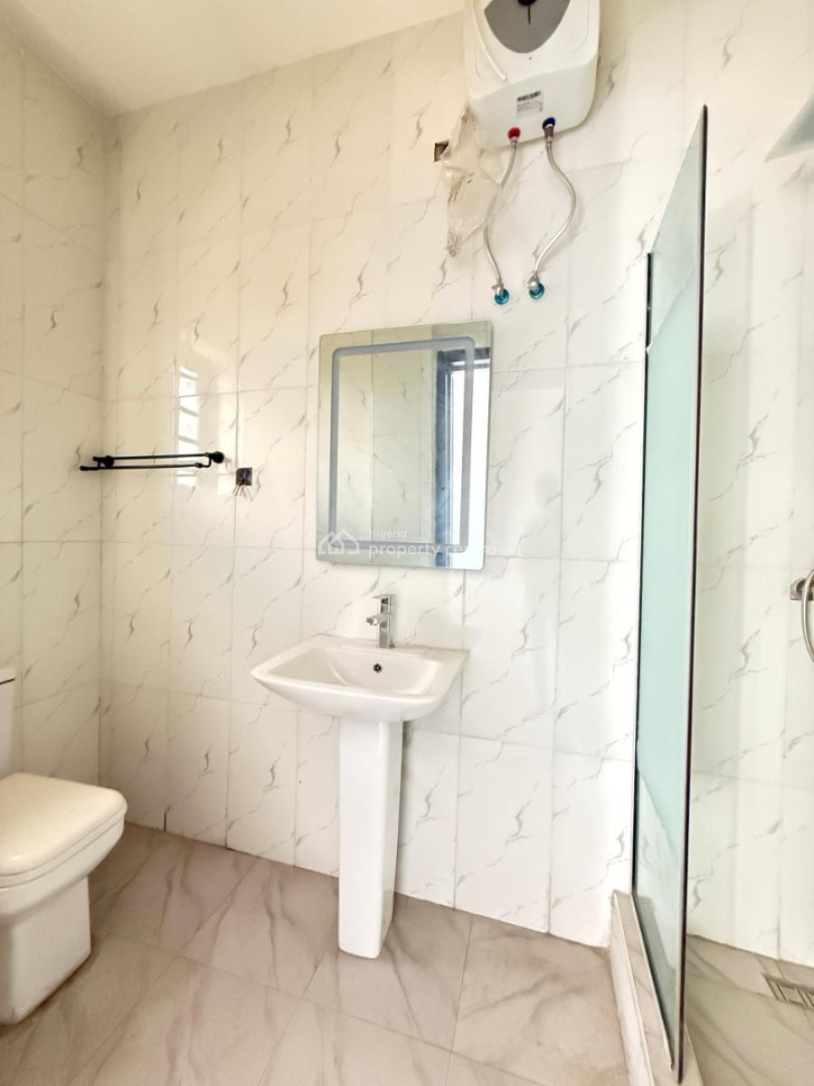 Well Finished 2 Bedroom Apartment, Ologolo, Lekki, Lagos, Flat / Apartment for Sale
