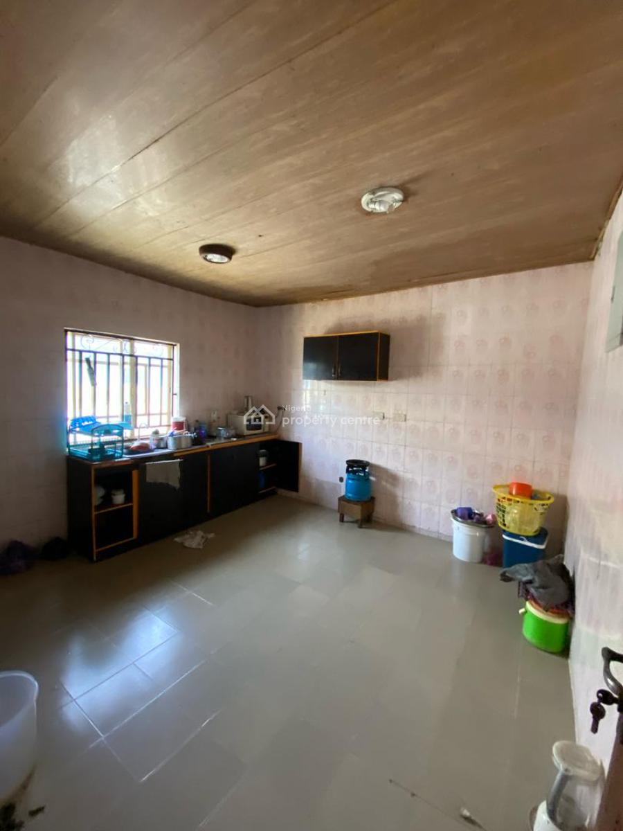 Very Sweet and Lovable, Spacious 3 Bedroom, Elele Street Peace Land Axis, Ogombo, Ajah, Lagos, Flat / Apartment for Rent