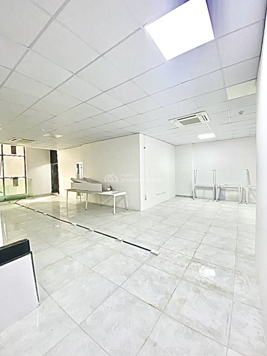 136sqm Open Plan Office Space in a Corporate Building, Lekki Phase 1, Lekki, Lagos, Office Space for Rent