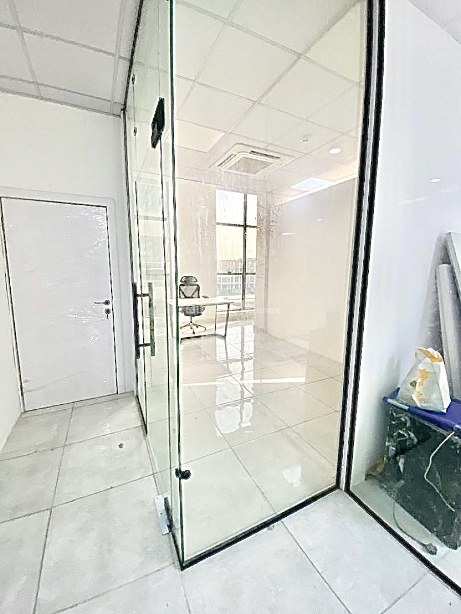 136sqm Open Plan Office Space in a Corporate Building, Lekki Phase 1, Lekki, Lagos, Office Space for Rent