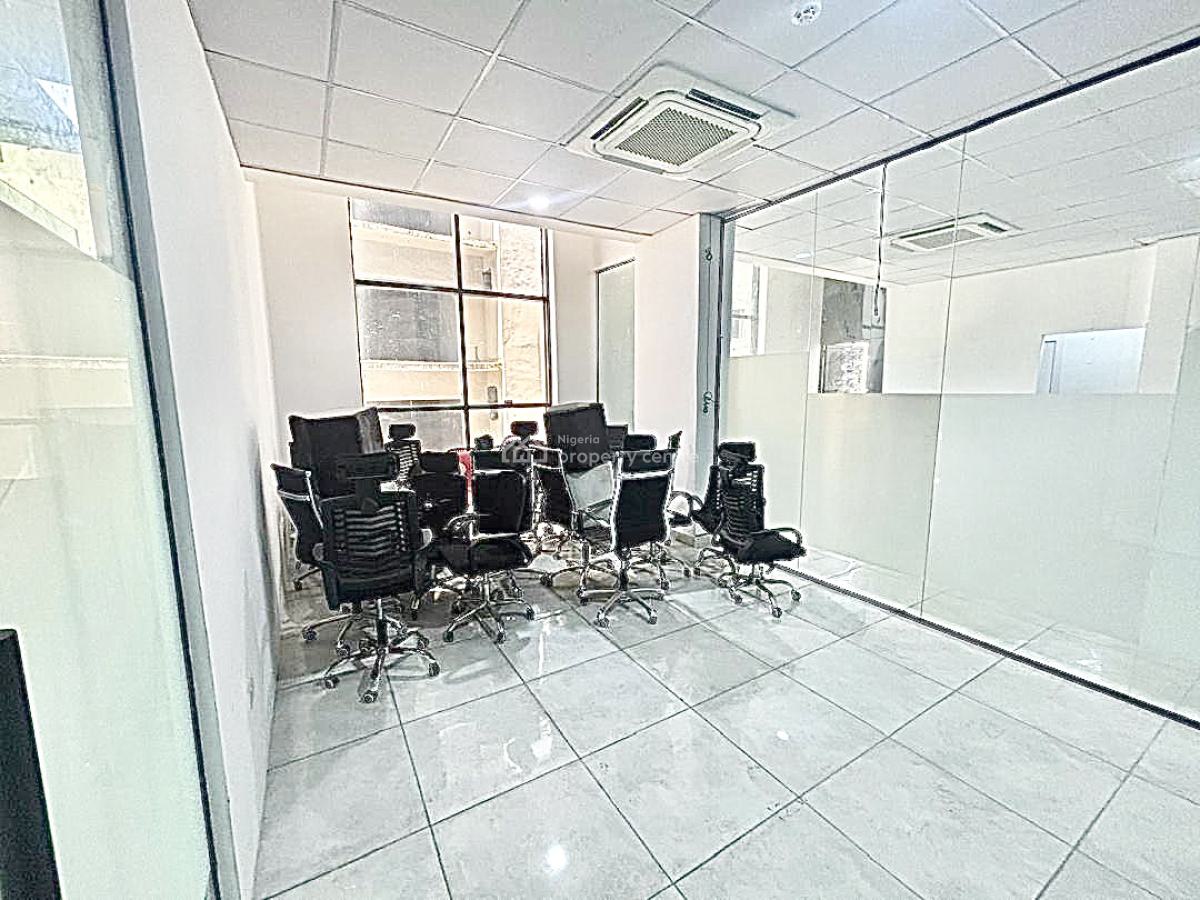 136sqm Open Plan Office Space in a Corporate Building, Lekki Phase 1, Lekki, Lagos, Office Space for Rent