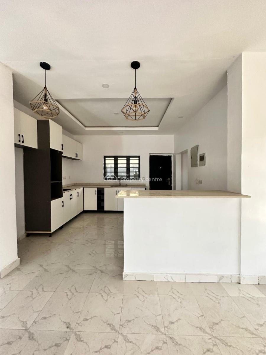 Well-built 3 Bedroom Semi-detached Duplex with Bq, Ologolo, Lekki, Lagos, Semi-detached Duplex for Sale