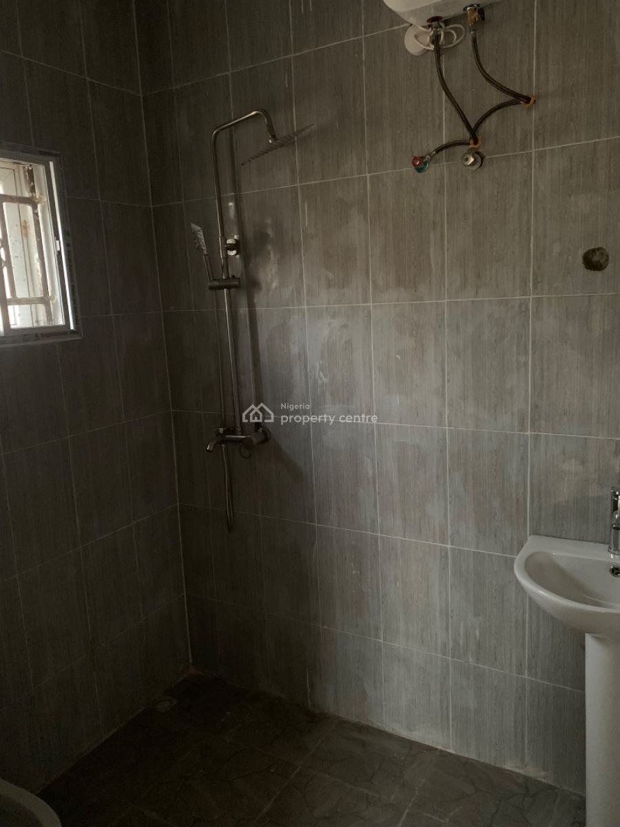 2 Bedroom Apartment Apo Resettlement, Apo Resettlement, Apo, Abuja, Flat / Apartment for Rent