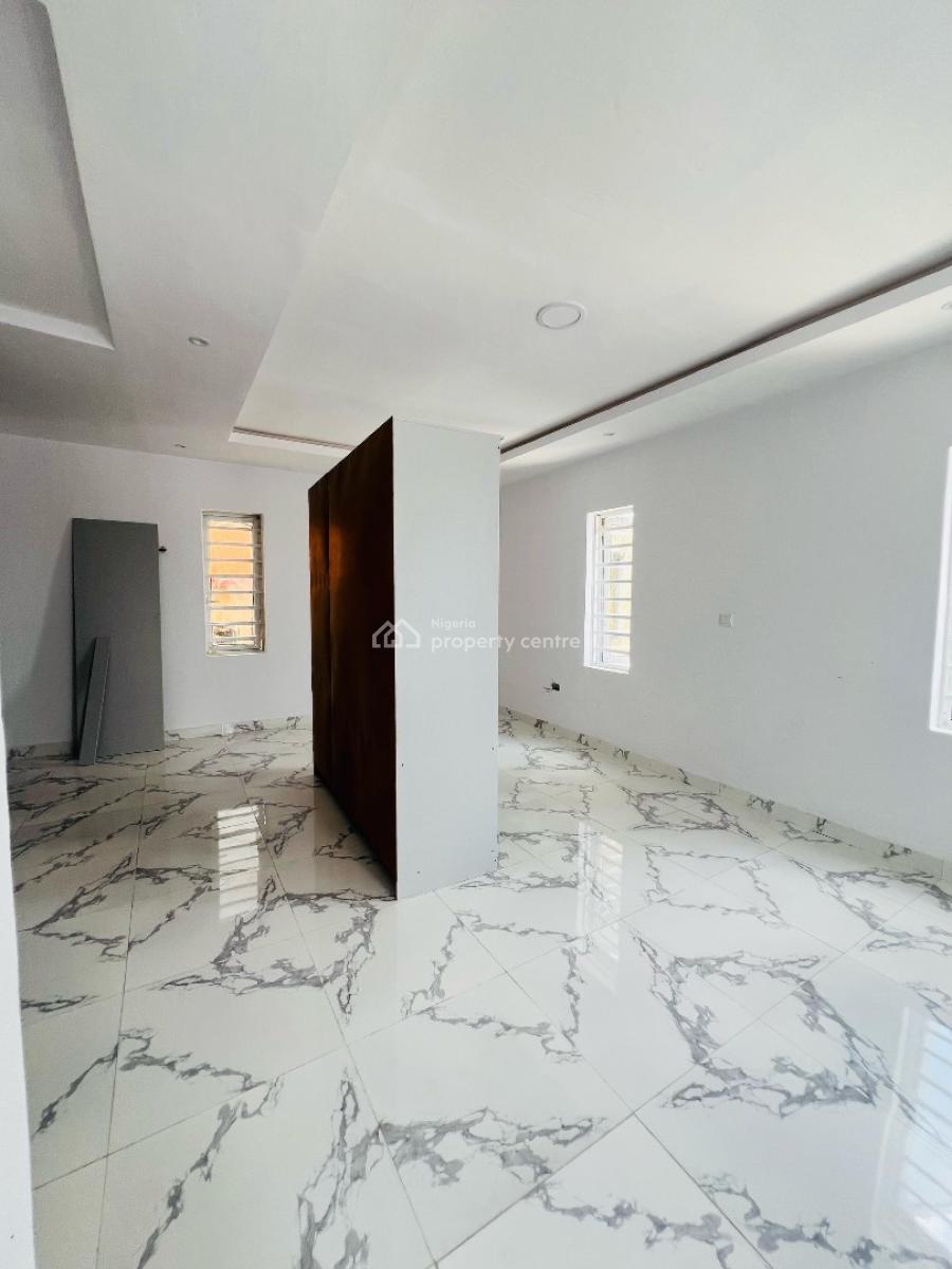 Exquisitely Built 4 Bedroom Semi Detached Duplex with a Bq, Anthony, Maryland, Lagos, Semi-detached Duplex for Sale