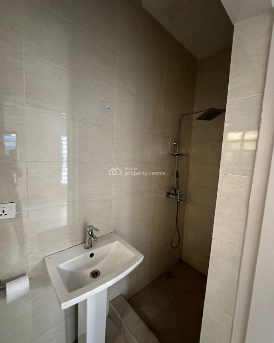 Superb 2bedroom Apartment in a Serene and Safe Estate with 24/7 Light, Ologolo, Lekki, Lagos, Flat / Apartment for Rent
