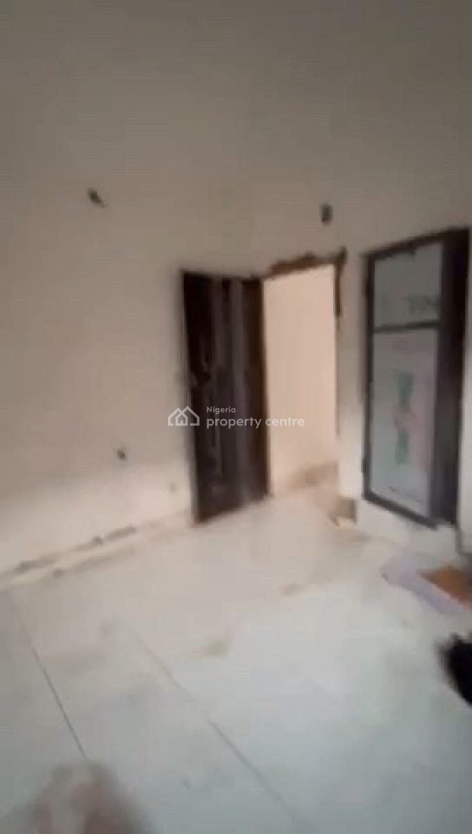 a Decent and Standard Miniflat, Groundfloor with 2toilets and Bath, Palmgrove, Shomolu, Lagos, Mini Flat (room and Parlour) for Rent