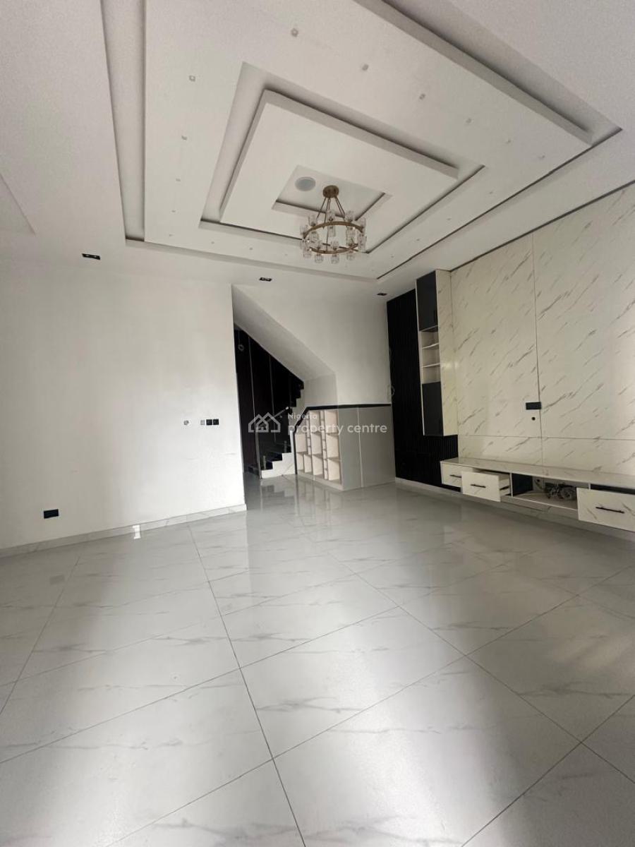 Self Compound 4 Bedroom Semi-detached  Duplex, Ajah, Lagos, Semi-detached Duplex for Sale