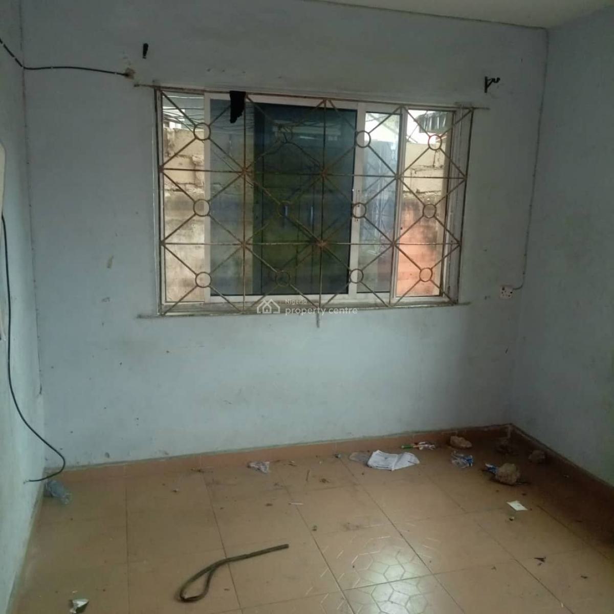 2 Bedroom Flat, Off Ijesha Road, Ijeshatedo, Surulere, Lagos, Flat / Apartment for Rent